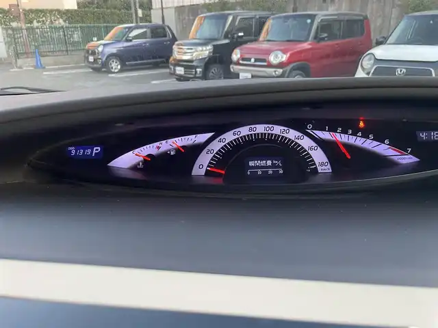 トヨタ エスティマ アエラス 東京都 2013(平25)年 9.2万km ホワイトパールクリスタルシャイン