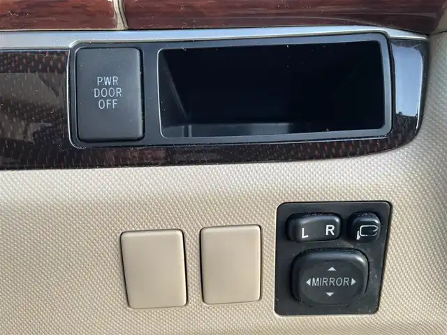 トヨタ エスティマ アエラス 東京都 2013(平25)年 9.2万km ホワイトパールクリスタルシャイン