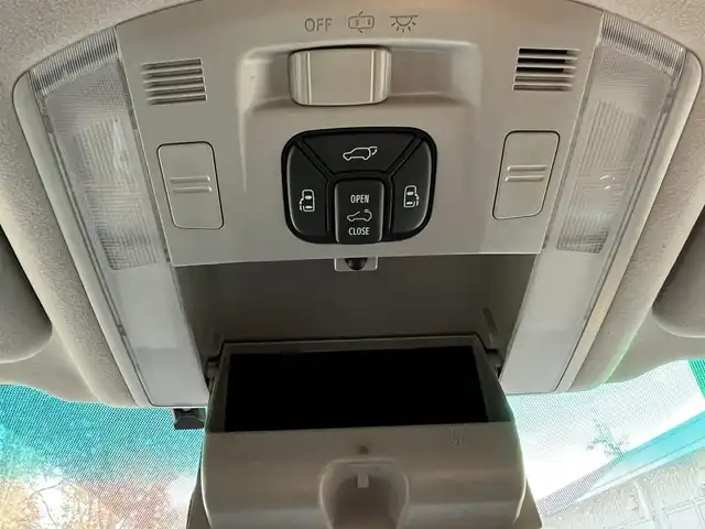 トヨタ アルファード 240S プライムセレⅡ ゴールド 栃木県 2011(平23)年 9.7万km ホワイトパールクリスタルシャイン (株)IDOMが運営する【じしゃロン宇都宮店】の自社ローン対象車両になります。こちらは現金ご利用時の価格です。自社ローンご希望の方は別途その旨お申付け下さい。/サンルーフ/フリップダウンモニター/社外ナビ/バックカメラ/両側パワースライドドア/フルセグ/Ｂｌｕｅｔｏｏｔｈ/ＥＴＣ/スマートキー/パワーバックドア/ＨＩＤヘッドライト/オートライト