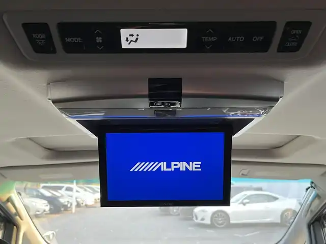 トヨタ アルファード 240S プライムセレⅡ ゴールド 栃木県 2011(平23)年 9.7万km ホワイトパールクリスタルシャイン (株)IDOMが運営する【じしゃロン宇都宮店】の自社ローン対象車両になります。こちらは現金ご利用時の価格です。自社ローンご希望の方は別途その旨お申付け下さい。/サンルーフ/フリップダウンモニター/社外ナビ/バックカメラ/両側パワースライドドア/フルセグ/Ｂｌｕｅｔｏｏｔｈ/ＥＴＣ/スマートキー/パワーバックドア/ＨＩＤヘッドライト/オートライト