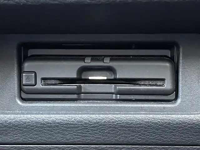 日産 ルークス ハイウェイスター Gターボ 滋賀県 2020(令2)年 5.3万km ホワイトパール 純正９インチナビ/(CD/DVD/USB/Bluetooth/フルセグTV)/プロパイロット/アラウンドビューモニター/クリアランスソナー/レーダークルーズコントロール/両側パワースライドドア/ETC/ドライブレコーダー/ステアリングスイッチ/オートライト/オートハイビーム/LEDヘッドライト/スペアキー