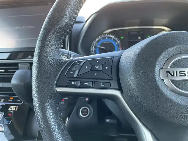 日産 ルークス ハイウェイスター Gターボ 滋賀県 2020(令2)年 5.3万km ホワイトパール 純正９インチナビ/(CD/DVD/USB/Bluetooth/フルセグTV)/プロパイロット/アラウンドビューモニター/クリアランスソナー/レーダークルーズコントロール/両側パワースライドドア/ETC/ドライブレコーダー/ステアリングスイッチ/オートライト/オートハイビーム/LEDヘッドライト/スペアキー