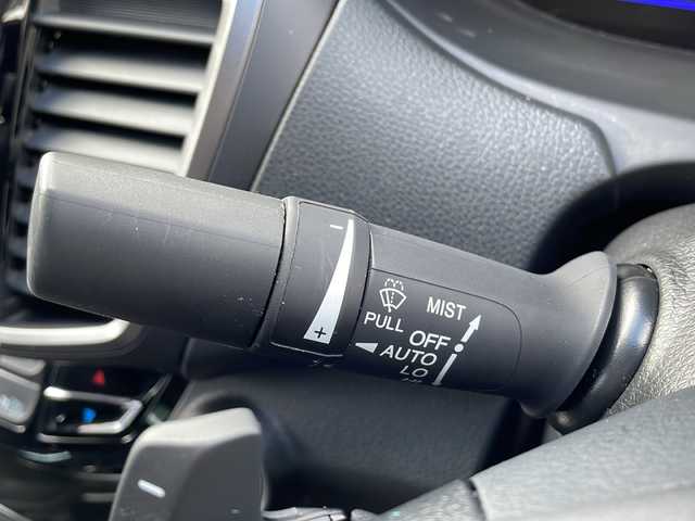 ホンダ アコード ハイブリッド EX 岩手県 2017(平29)年 2万km ホワイトオーキッドパール ワンオーナー/純正ナビ(CD/DVD/ラジオ/HDMI/USB/BT)/フルセグテレビ/バックカメラ/前席シートヒーター/前席パワーシート(D席メモリー機能付き)/ハーフレザーシート/衝突軽減ブレーキ/車線維持支援システム/レーダークルーズコントロール/コーナーセンサー/横滑り防止機能/パドルシフト/LEDヘッドライト/フォグランプ/純正18inアルミホイール/純正フロアマット/プッシュスタート/スマートキー(×2)/ステアリングスイッチ/電動格納ミラー/ウィンカーミラー/ドアバイザー/取説＆保証書