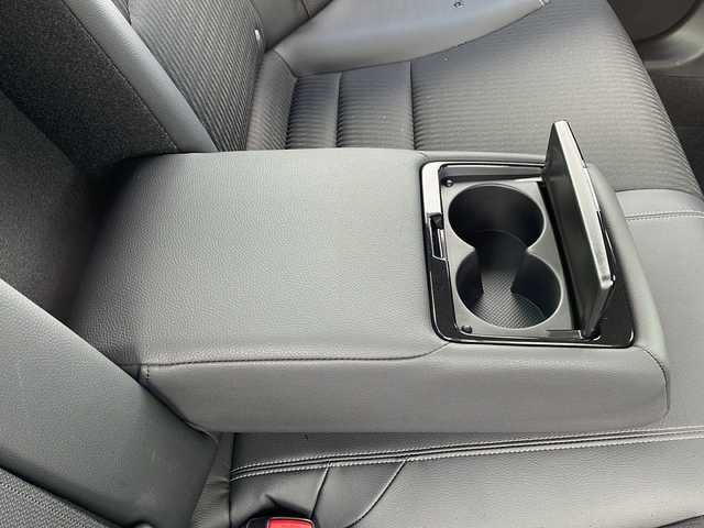 ホンダ アコード ハイブリッド EX 岩手県 2017(平29)年 2万km ホワイトオーキッドパール ワンオーナー/純正ナビ(CD/DVD/ラジオ/HDMI/USB/BT)/フルセグテレビ/バックカメラ/前席シートヒーター/前席パワーシート(D席メモリー機能付き)/ハーフレザーシート/衝突軽減ブレーキ/車線維持支援システム/レーダークルーズコントロール/コーナーセンサー/横滑り防止機能/パドルシフト/LEDヘッドライト/フォグランプ/純正18inアルミホイール/純正フロアマット/プッシュスタート/スマートキー(×2)/ステアリングスイッチ/電動格納ミラー/ウィンカーミラー/ドアバイザー/取説＆保証書