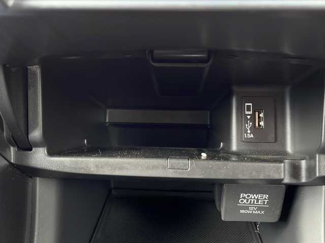 ホンダ アコード ハイブリッド EX 岩手県 2017(平29)年 2万km ホワイトオーキッドパール ワンオーナー/純正ナビ(CD/DVD/ラジオ/HDMI/USB/BT)/フルセグテレビ/バックカメラ/前席シートヒーター/前席パワーシート(D席メモリー機能付き)/ハーフレザーシート/衝突軽減ブレーキ/車線維持支援システム/レーダークルーズコントロール/コーナーセンサー/横滑り防止機能/パドルシフト/LEDヘッドライト/フォグランプ/純正18inアルミホイール/純正フロアマット/プッシュスタート/スマートキー(×2)/ステアリングスイッチ/電動格納ミラー/ウィンカーミラー/ドアバイザー/取説＆保証書