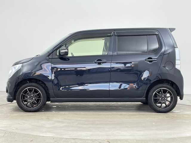 スズキ ワゴンＲ FZ 兵庫県 2016(平28)年 3.6万km ブルーイッシュブラックパール3 ・純正ナビ/・レザー調シートカバー/・シートヒーター/・純正フロアマット/・衝突軽減ブレーキ/・LEDヘッドライト/・横滑り防止/・アイドリングストップ/・ステアリングスイッチ/・社外14インチアルミホイール/・スマートキー/・スペアキー/・プッシュスタート/・取扱説明書/・保証書/・ドアバイザー