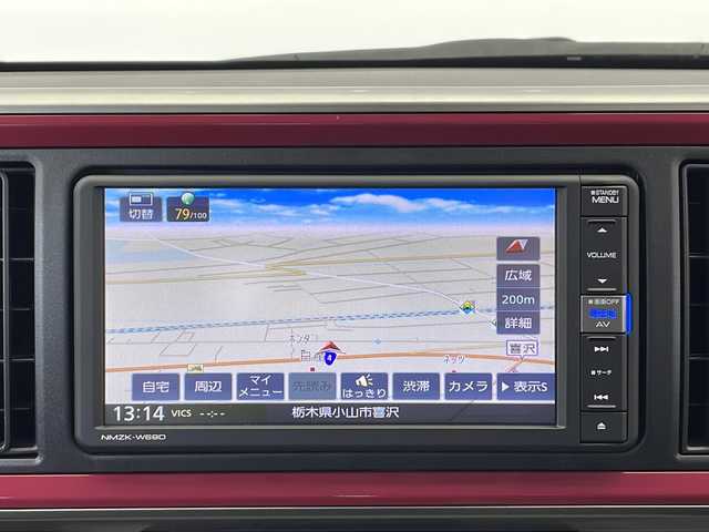 ダイハツ ブーン スタイル SAⅢ 栃木県 2018(平30)年 1.1万km カシスピンクメタリック 純正ナビ/　（CD/DVD/Bluetooth）/バックカメラ/全方位モニター/スマートアシストIII/・衝突回避支援ブレーキ機能/・衝突警報機能/・車線逸脱警報機能/・誤発進抑制制御機能/・先行車発進お知らせ機能/・前後コーナーセンサー/・オートハイビーム/ドライブレコーダー/純正フロアマット/LEDヘッドライト