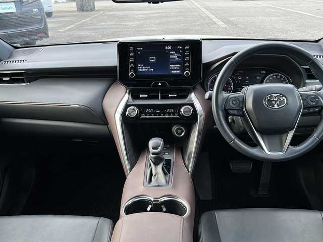 トヨタ ハリアー G 富山県 2021(令3)年 4万km ホワイトパールクリスタルシャイン ワンオーナー/スマートキー（２本）/ハーフレザーシート/メーカーディスプレイオーディオ/衝突安全ブレーキ/パワーシート（D席）/フルセグTV/Bluetooth/ビルトインETC2.0/バックカメラ/純正18インチAW/ACC/レーンキープアシスト/LEDヘッドライト/フォグランプ/純正フロアマット/横滑り防止装置/電動格納ウィンカーミラー/電動Pブレーキ/パワーバックドア/オートライト/オートハイビーム/デジタルインナーミラー/クリアランスソナー/保証書/取扱説明書/ナビ取扱説明書/点検整備記録簿