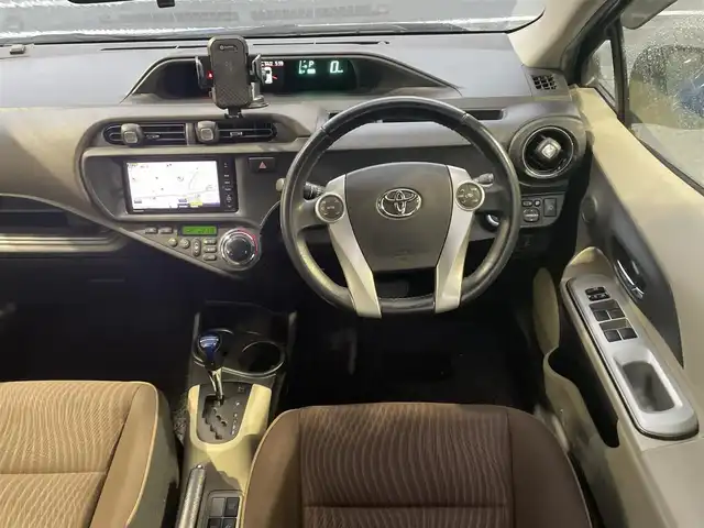 トヨタ アクア G 静岡県 2012(平24)年 7.5万km コバルトブルーメタリック 車検R9年4月5日迄/社外HDDナビ/フルセグTV/DVD/CD/SD/BT/MSV/バックカメラ/前方ドライブレコーダー/ETC/LEDヘッドライト/電動コーナーポール/スマートキー/保証書/取扱説明書/ナビ取扱説明書/H27/29/R1/3/5/7点検記録簿有