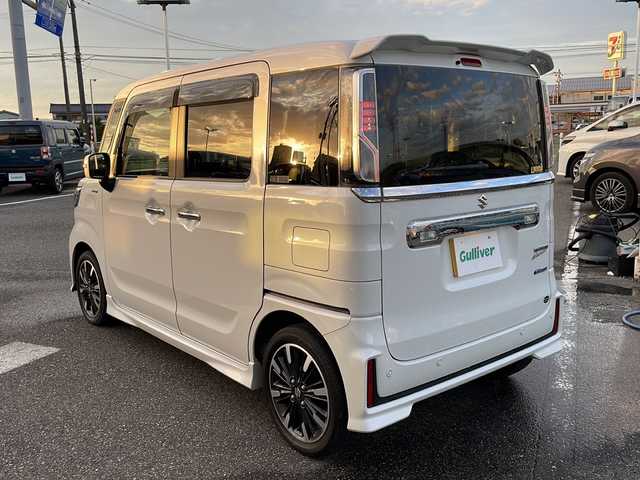 スズキ スペーシア カスタム HYBRID XS 新潟県 2021(令3)年 6.4万km ピュアホワイトP ４ＷＤ/社外メモリーナビ：AVIC-RW81/バックカメラ/両側パワースライドドア/レーダークルーズコントロール/レーンキープアシスト/衝突軽減システム/ハーフレザー/前席シートヒーター/ＥＴＣ/純正アルミホイール