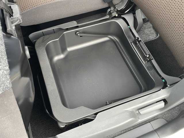 スズキ ＭＲワゴン X 富山県 2012(平24)年 1.7万km パールホワイト 純正タッチパネルオーディオ/（CD/USB/AUX）/バックカメラ/ベンチシート/スマートキー/横滑り防止装置/プッシュスタート/盗難防止装置/純正フロアマット