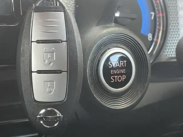 日産 デイズ ハイウェイスターG ターボ 群馬県 2021(令3)年 7万km ホワイトパール 安全装備/・衝突軽減ブレーキ/・アラウンドビューモニター/・コーナーセンサー/・オートライト/・オートマチックハイビーム/・横滑り防止/・SOSコール/純正９インチナビ/・AM/FM/CD/DVD/・Bluetooth/NSV/・SD/フルセグTV/LEDヘッドライト/LEDフォグランプ/ドライブレコーダー前後/ETC/純正ドアバイザー/純正フロアマット/スマートキー/プッシュスタート
