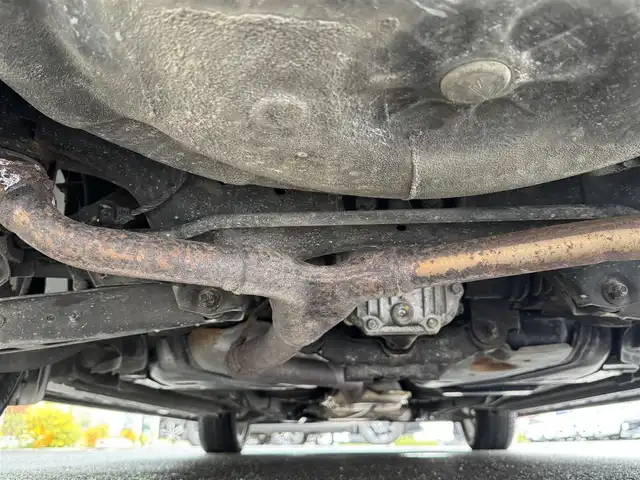 スバル エクシーガ 2．5i アイサイト Sパッケージ 青森県 2013(平25)年 12.7万km サテンホワイトパール 4WD/社外メモリナビ・フルセグTV/CD・DVD・Bluetooth・SD/バックカメラ/ハーフレーザーシート/前席パワーシート/衝突軽減ブレーキ/追従クルーズコントロール/車線逸脱警報/パドルシフト/社外エンジンスターター/ETC/HIDライト/フォグランプ/STiエアロ/純正17インチアルミ/プッシュスタート/スマートキー/スペアキー/H26.27.28.29.30.R1.2.3.4.5.6年ディーラー記録簿有/保証書・取説書