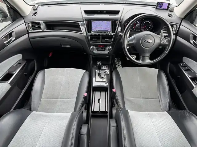 スバル エクシーガ 2．5i アイサイト Sパッケージ 青森県 2013(平25)年 12.7万km サテンホワイトパール 4WD/社外メモリナビ・フルセグTV/CD・DVD・Bluetooth・SD/バックカメラ/ハーフレーザーシート/前席パワーシート/衝突軽減ブレーキ/追従クルーズコントロール/車線逸脱警報/パドルシフト/社外エンジンスターター/ETC/HIDライト/フォグランプ/STiエアロ/純正17インチアルミ/プッシュスタート/スマートキー/スペアキー/H26.27.28.29.30.R1.2.3.4.5.6年ディーラー記録簿有/保証書・取説書