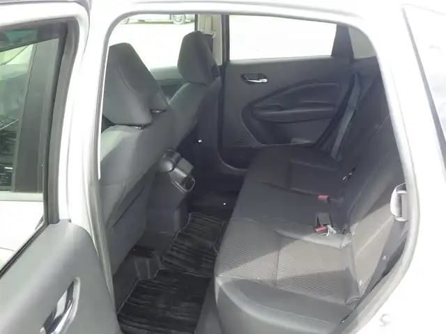 日産 ノート X 千葉県 2020(令2)年 4.9万km ブリリアントシルバー エマージェンシーブレーキ/プロパイロット/インテリジェントクルーズコントロール/インテリジェントルームミラー/ワイヤレス充電/9インチ純正コネクトナビ/地デジTV/【Bluetooth接続】/アラウンドビューモニター/ドライブレコーダー（DH5-S）/ステアリングスイッチ/ETC（2.0）/LEDヘッドライト/フォグライト/ウインカーミラー/コーナーセンサー/サイド/カーテンエアバッグ/インテリジェントキー