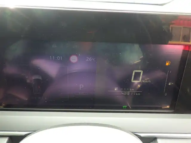 日産 ノート X 千葉県 2020(令2)年 4.9万km ブリリアントシルバー エマージェンシーブレーキ/プロパイロット/インテリジェントクルーズコントロール/インテリジェントルームミラー/ワイヤレス充電/9インチ純正コネクトナビ/地デジTV/【Bluetooth接続】/アラウンドビューモニター/ドライブレコーダー（DH5-S）/ステアリングスイッチ/ETC（2.0）/LEDヘッドライト/フォグライト/ウインカーミラー/コーナーセンサー/サイド/カーテンエアバッグ/インテリジェントキー