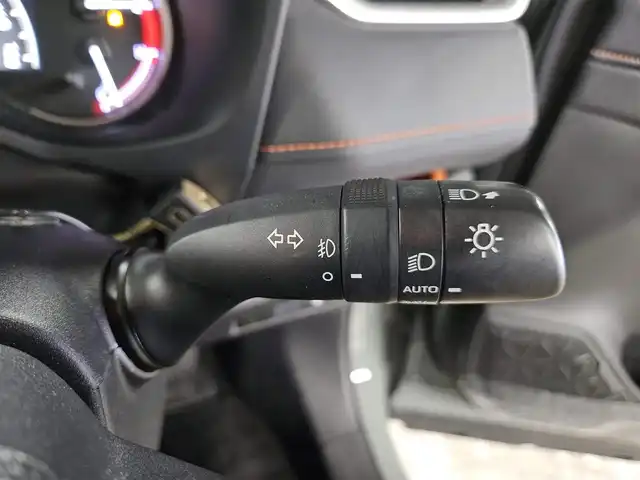 トヨタ ＲＡＶ４ アドベンチャー 香川県 2020(令2)年 7万km アッシュグレーメタリック/アーバンカーキ 〇ワンオーナー/〇４WD/〇純正9インチナビ/〇フルセグTV/〇バックカメラ/〇ビルトインETC2.0/〇ドライブレコーダー/〇全車速追従機能付クルーズコントロール/〇コーナーセンサー/〇セーフティセンス/〇ブラインドスポットモニター/〇3灯式LEDヘッドランプ/〇革巻きステアリングホイール/〇合皮スポーティシート/〇パワーシート/〇純正19インチアルミホイール/〇2トーンルーフ/〇エアロパーツ/〇スマートエントリー/スタートシステム/〇禁煙車