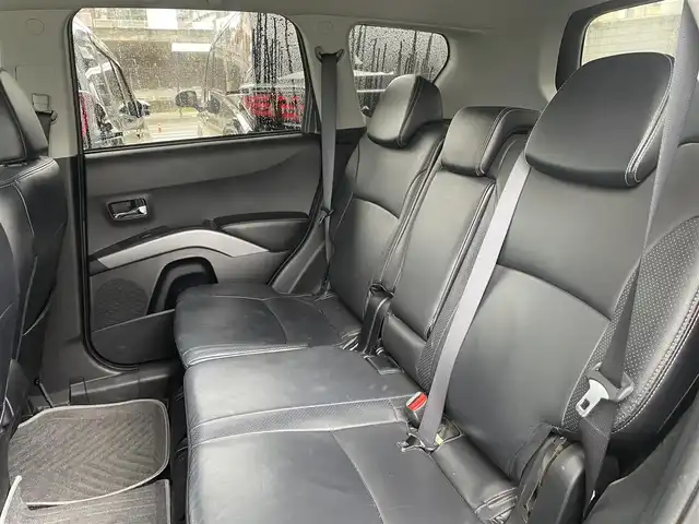 三菱 アウトランダー G 宮城県 2006(平18)年 17.3万km ミディアムパープリッシュグレーマイカ