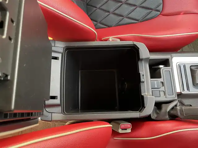 トヨタ ランドクルーザー プラド TX 長野県 2018(平30)年 14.9万km ホワイトパールクリスタルシャイン ワンオーナー/取扱説明書/保証書/フルセグテレビ/AM/FM/Bluetooth/プッシュスタート/バックカメラ/クルーズコントロール/サンルーフ/ドアバイザー/ETC/スマートキー/スペアキー/純正フロアマット/パワーウィンドウ/コーナーセンサー/TRDフロントスポイラー/社外17インチAW/ノーマルタイヤ有/オートハイビーム/レーンキープアシスト