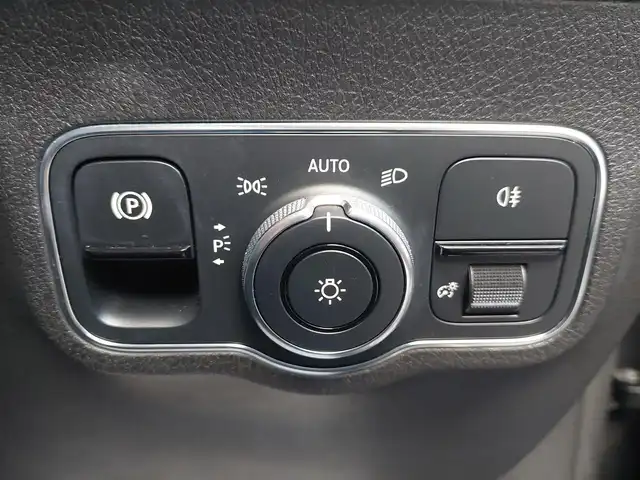 メルセデス・ベンツ ＧＬＢ２００ｄ AMGライン 滋賀県 2020(令2)年 3.6万km マウンテングレー ＡＭＧライン/ハーフレザー/・メモリ付きパワーシート/・シートヒーター/レーダーセーフティＰＫＧ/ＡＣＣ/ＢＳＭ/３６０°カメラ/アンビエントライト/純正ナビ（ＢＴ／ＤＴＶ／）/パワーバックドア/純正19インチAW/ドライブレコーダー/ETC2.0