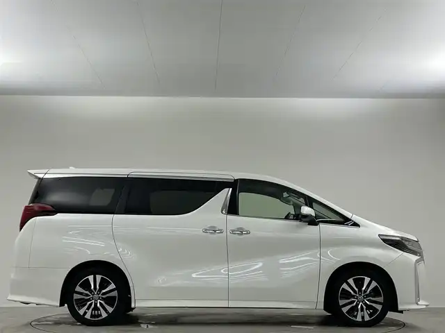 トヨタ アルファード S Cパッケージ 埼玉県 2021(令3)年 4.7万km ホワイトパールクリスタルシャイン サンルーフ　純正９型ナビ　ＡＣ１００Ｖ　三眼　両側パワースライドドア　シートヒーター　ベンチレーション　前後ドライブレコーダー　パワーシート　電動リアゲート　フルセグＴＶ　ＥＴＣ