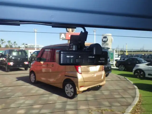 ホンダ フリード ハイブリット G ホンダセンシング 千葉県 2022(令4)年 2.5万km シーグラスブルーパール ホンダセンシング/・衝突軽減ブレーキ（CMBS）/・車線維持支援システム（LKAS）/・アダプティブクルーズコントロール（ACC）/・後方誤発進抑制機能/・誤発進抑制機能/両側パワースライドドア/純正メモリーナビ/地デジTV/【DVD/CD再生機能　Bluetooth接続】/バックカメラ/ドライブレコーダー（前後撮影）/ETC/LEDヘッドライト/ウインカーミラー/リアコーナーセンサー/Honda スマートキー