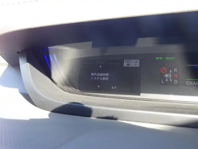 ホンダ フリード ハイブリット G ホンダセンシング 千葉県 2022(令4)年 2.5万km シーグラスブルーパール ホンダセンシング/・衝突軽減ブレーキ（CMBS）/・車線維持支援システム（LKAS）/・アダプティブクルーズコントロール（ACC）/・後方誤発進抑制機能/・誤発進抑制機能/両側パワースライドドア/純正メモリーナビ/地デジTV/【DVD/CD再生機能　Bluetooth接続】/バックカメラ/ドライブレコーダー（前後撮影）/ETC/LEDヘッドライト/ウインカーミラー/リアコーナーセンサー/Honda スマートキー