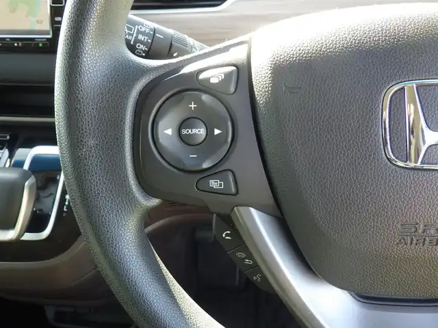 ホンダ フリード ハイブリット G ホンダセンシング 千葉県 2022(令4)年 2.5万km シーグラスブルーパール ホンダセンシング/・衝突軽減ブレーキ（CMBS）/・車線維持支援システム（LKAS）/・アダプティブクルーズコントロール（ACC）/・後方誤発進抑制機能/・誤発進抑制機能/両側パワースライドドア/純正メモリーナビ/地デジTV/【DVD/CD再生機能　Bluetooth接続】/バックカメラ/ドライブレコーダー（前後撮影）/ETC/LEDヘッドライト/ウインカーミラー/リアコーナーセンサー/Honda スマートキー