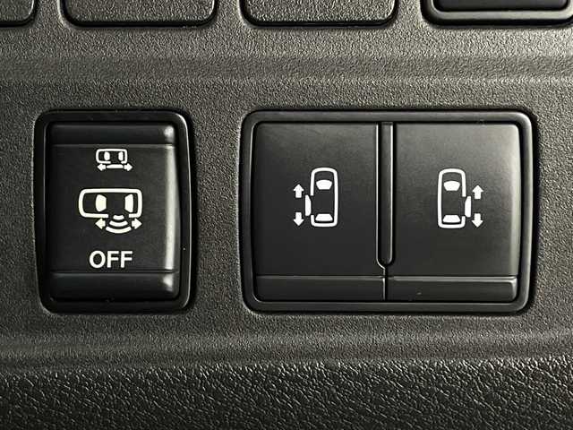 日産 セレナ e－パワー ハイウェイスター V 鹿児島県 2020(令2)年 3.2万km ダイヤモンドブラック 純正インチナビ/（AM/FM/CD/DVD/Bluetooth/フルセグ）/プロパイロット/アラウンドビューモニター/デジタルインナーミラー/両側パワースライドドア/ETC2.0/セーフティパックB/オートホールド/電子パーキング/ハーフレザーシート/パーキングアシスト/純正ドライブレコーダー/スマートキー/LEDヘッドライト/オートライト/オートハイビーム