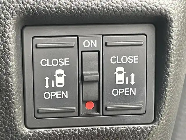 ホンダ Ｎ ＢＯＸ カスタム G EX ホンダセンシング 岡山県 2018(平30)年 2.9万km プラチナホワイトパール 純正ナビ　VXU-195NBi/地デジ/Bluetooth/CD/DVD/バックカメラ/ホンダセンシング/両側パワースライドドア/純正前方ドラレコ/純正フロアマット/LEDヘッドライト/オートライト/ビルトインETC/衝突軽減ブレーキ/プッシュスタート/スマートキー/レーンアシスト