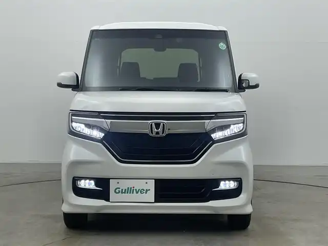ホンダ Ｎ ＢＯＸ カスタム G EX ホンダセンシング 岡山県 2018(平30)年 2.9万km プラチナホワイトパール 純正ナビ　VXU-195NBi/地デジ/Bluetooth/CD/DVD/バックカメラ/ホンダセンシング/両側パワースライドドア/純正前方ドラレコ/純正フロアマット/LEDヘッドライト/オートライト/ビルトインETC/衝突軽減ブレーキ/プッシュスタート/スマートキー/レーンアシスト