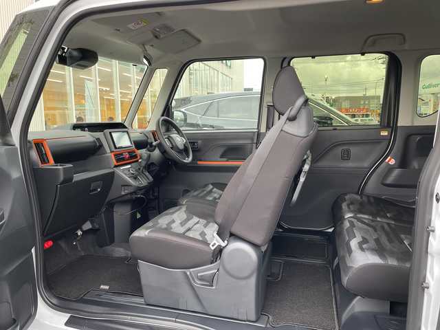 スバル シフォン トライ 石川県 2024(令6)年 0.3万km パール 社外メモリーナビ　フルセグＴＶ　バックカメラ　ＬＥＤヘッドライト　ＥＴＣ　ドライブレコーダー　スマートキー　両側パワースライド　シートヒーター　ルーフレール　純正アルミホイール　Ｐスタート