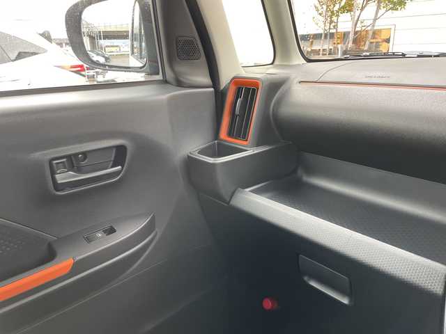 スバル シフォン トライ 石川県 2024(令6)年 0.3万km パール 社外メモリーナビ　フルセグＴＶ　バックカメラ　ＬＥＤヘッドライト　ＥＴＣ　ドライブレコーダー　スマートキー　両側パワースライド　シートヒーター　ルーフレール　純正アルミホイール　Ｐスタート