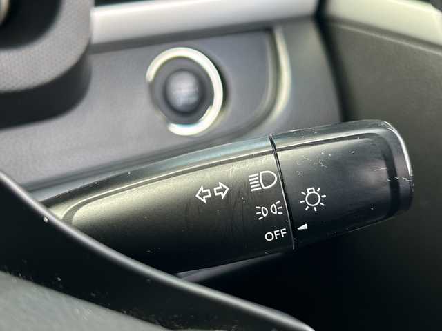 スズキ スイフト RS 兵庫県 2014(平26)年 5.6万km プレミアムシルバーメタリック メモリナビ/地デジTV/パドルシフト/ETC/ドライブレコーダー/スマートキー/純正フロアマット