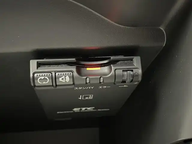 日産 ノート e－パワー X 埼玉県 2018(平30)年 5.5万km ホワイト 純正メモリナビ/【フルセグTV/SD/FM/AM/Bluetooth// CD/WALKMAN/USB/iPod】/バックカメラ/エマージェンシーブレーキ/レーンキープアシスト/コーナーセンサー/前後ドライブレコーダー/ETC/横滑り防止装置/ステアリングスイッチ/スペアキー×1/スマートキー