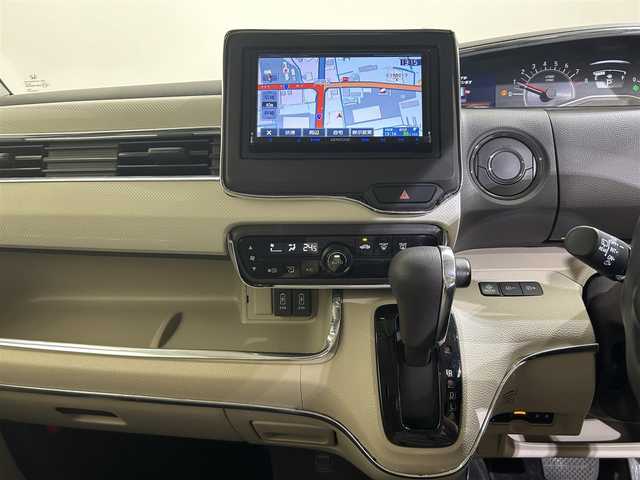 ホンダ Ｎ ＢＯＸ G L 愛媛県 2018(平30)年 1万km 黒 純正ＳＤナビ　（ＤＶＤ　ＣＤ　ＳＤ）ワンセグＴＶ　ＥＴＣ　スペアーキー　片側スライド　ＬＥＤヘッドライト　布シート　パワーステアリング　パワーウィンドウ　バックカメラ　エンジンスタートボタン
