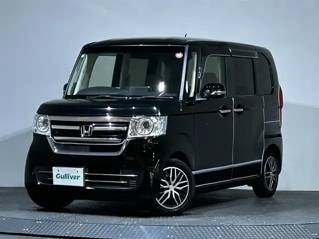 ホンダ Ｎ ＢＯＸ G L 愛媛県 2018(平30)年 1万km 黒 純正ＳＤナビ　（ＤＶＤ　ＣＤ　ＳＤ）ワンセグＴＶ　ＥＴＣ　スペアーキー　片側スライド　ＬＥＤヘッドライト　布シート　パワーステアリング　パワーウィンドウ　バックカメラ　エンジンスタートボタン
