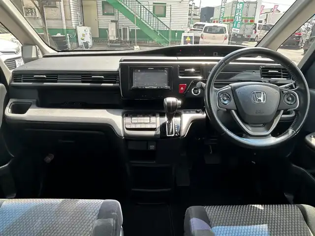 ホンダ ステップワゴン スパーダ 福島県 2015(平27)年 12万km スーパープラチナメタリック ワンオーナー/社外オーディオ/・ＣＤ/・ＤＶＤ/・Ｂｌｕｅｔｏｏｔｈ/・ＵＳＢ/バックカメラ/片側パワースライドドア/わくわくリアゲート/クルーズコントロール/社外ＥＴＣ/社外ドライブレコーダー(前)/社外後席モニター(フリップダウン)/プッシュスタート/・スペアキーあり/保証書/取扱説明書