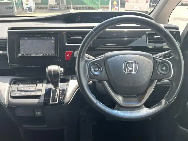 ホンダ ステップワゴン スパーダ 福島県 2015(平27)年 12万km スーパープラチナメタリック ワンオーナー/社外オーディオ/・ＣＤ/・ＤＶＤ/・Ｂｌｕｅｔｏｏｔｈ/・ＵＳＢ/バックカメラ/片側パワースライドドア/わくわくリアゲート/クルーズコントロール/社外ＥＴＣ/社外ドライブレコーダー(前)/社外後席モニター(フリップダウン)/プッシュスタート/・スペアキーあり/保証書/取扱説明書