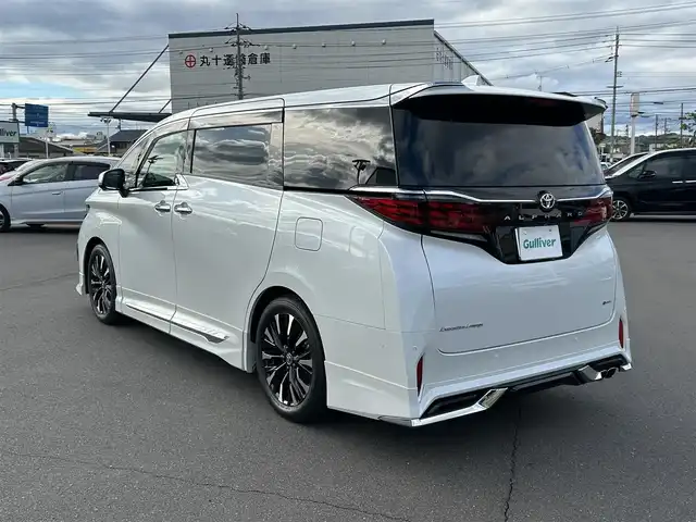 トヨタ アルファードハイブリット エグゼクティブ ラウンジ 岡山県 2024(令6)年 0.5万km プラチナホワイトパールマイカ 純正ナビ　/(AM.FM.TV.CD.DVD.BT)/JBLサウンド/サンルーフ　/後席モニター　/4WD　/モデリスタフルエアロ　/シートヒーター　/エアシート　/アラウンドビューモニター/パーキングアシスト/ブレーキホールド　/レーダークルーズコントロール　/ETC2.0