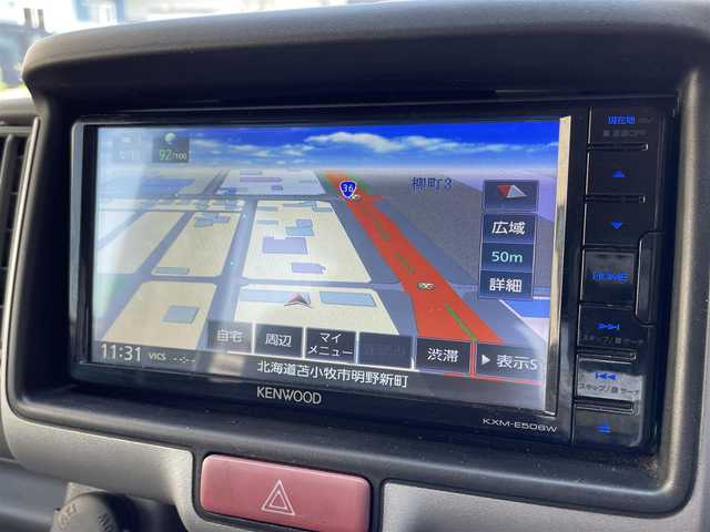 スズキ エブリイ PA リミテッド 道央・札幌 2022(令4)年 8.9万km クールカーキPM 　4　W　D　/寒冷地仕様/ディーラーOPナビ(AM/FM/CD/DVD/BT/SD/USB)/フルセグ(走行中視聴可能)/アイドリングストップ/ドアバイザー/両側スライドドア/横滑り防止装置/レーンキープアシスト/盗難防止装置/衝突軽減ブレーキ/オートライト/オートマチックハイビーム/コーナーセンサー/純正フロアマット/ヘッドライトレベライザー/オーバーヘッドコンソール/積込夏タイヤ/　　(145/80R12 24年製 6mm)