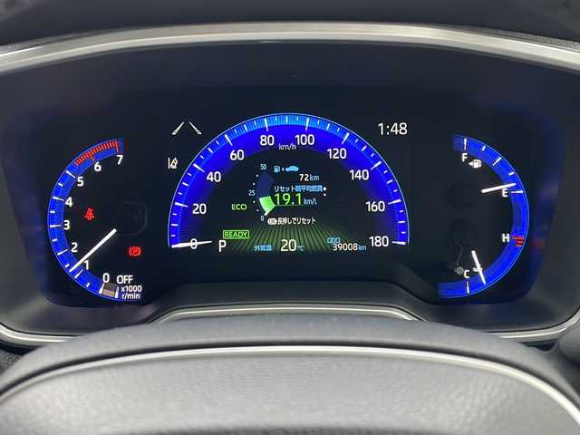 トヨタ カローラ クロス ハイブリッド Z 新潟県 2022(令4)年 3.9万km プラチナホワイトパールマイカ 4WD/純正ディスプレイオーディオ/BT/USB/全方位カメラ/ETC/ドライブレコーダー/衝突被害軽減ブレーキ/レーンキープアシスト/レーダークルーズコントロール/ガラスルーフ/半革シート/運転席パワーシート/シートヒーター /ステアリングヒーター/ステアリングスイッチ/パワーバックドア/コーナーセンサー/スマートキー/プッシュスタート/LEDヘッドライト/オートライト/オートハイビーム/フォグランプ/純正18インチアルミホイール
