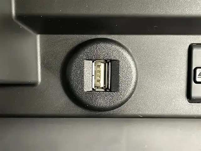 スズキ ソリオ バンディット HV MV 福島県 2021(令3)年 4万km スピーディーブルーメタリック/ブラック2トーンルーフ 純正ナビゲーション/・フルセグTV/CD/SD/BT/USB/FM/AM/・Apple Car Play/・Android Auto/・アラウンドビューモニター/・前後ドライブレコーダー/シートヒーター/両側パワースライドドア/ステアリングスイッチ/・レーダークルーズコントロール/プッシュスタート/・スマートキー/・スペアキー1本/電動格納ミラー/・ウィンカーミラー/LEDヘッドライト/・オートライト/・フォグランプ/コーナーセンサー/ワンオーナー