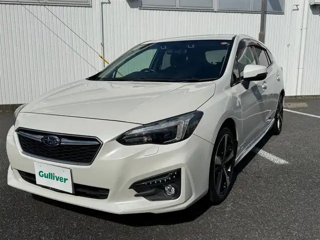 スバル インプレッサ スポーツ 2．0i－S アイサイト 静岡県 2017(平29)年 7.8万km クリスタルホワイトP 走行77676キロ（登録時）/検査令和8年2月19日まで/アイサイト/ブラックレザーシート/DOPパナソニック製/　8型SDナビ・フルセグTV/Bluetoothオーディオ/DVD再生/バックカメラ/ETC/ドライブレコーダー/スマートキー×2/プッシュスタート/クルーズコントロール/パドルシフト/前席シートヒーター/前席パワーシート/LEDヘッドライト/フォグランプ/ウィンカードアミラー/nanoe/純正18インチアルミホイール/トノカバー/WエアB＋サイドエアB/車両取説＋ナビ取説あり/新車時保証あり
