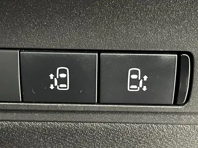 日産 セレナ e－パワー ハイウェイスター V 熊本県 2023(令5)年 3.2万km ワイン 色番号（NBL）/ワンオーナー/禁煙車/純正ナビ/（フルセグ/BT/FM/AM）/全方位カメラ　/ETC2.0/純正フリップダウンモニター/純正前後ドライブレコーダー/デジタルインナーミラー/プロパイロット/アダプティブクルーズコントロール/レーンキープアシスト/オートマチックハイビーム/ブラインドルポットモニター/オートホールド/両側パワースライドドア/シートヒーター（1列目、2列目）/ステアリングヒーター/前後コーナーセンサー/スマートキー/スペアキー1本/純正フロアマット/純正１６インチアルミ/保証書/取扱説明書