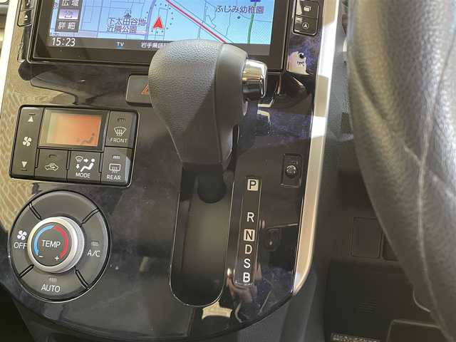 ダイハツ タント カスタム X トップED SAⅡ 佐賀県 2016(平28)年 10.4万km パールホワイトⅢ (株)IDOMが運営する【じしゃロン佐賀店】の自社ローン対象車両になります。こちらは現金ご利用時の価格です。/自社ローンご希望の方は別途その旨お申付け下さい。/左側パワースライドドア/スマートアシストII/衝突回避支援ブレーキ/車線逸脱警報/誤発進抑制機能/先行車発信お知らせ機能/横滑り防止装置/アイドリングストップ/オートエアコン/ロールサンシェード/エンジンスターター/純正ナビ/フルセグTV/バックカメラ/ETC/LEDヘッドライト/フォグライト/純正14インチアルミホイール/純正フロアマット