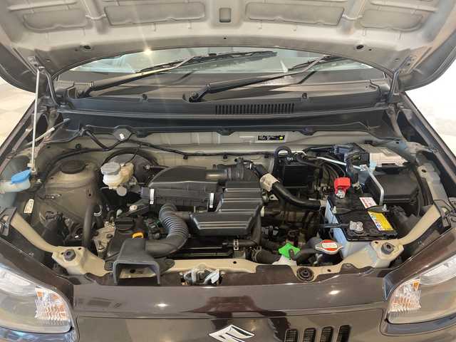 スズキ アルト F 福井県 2017(平29)年 2.3万km アーバンブラウンパールメタリック ４WD/ツインカム/シートヒーター/リモコンキー×2/リアワイパー/純正フロアマット/ヘッドライトレベライザー