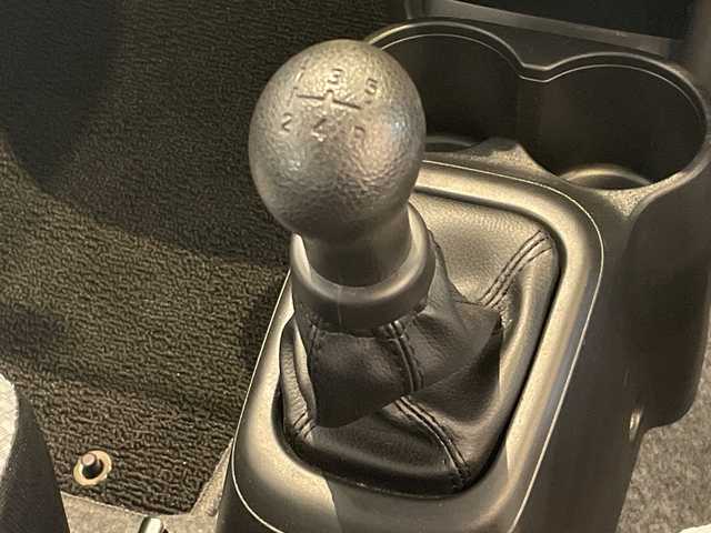 スズキ アルト F 福井県 2017(平29)年 2.3万km アーバンブラウンパールメタリック ４WD/ツインカム/シートヒーター/リモコンキー×2/リアワイパー/純正フロアマット/ヘッドライトレベライザー