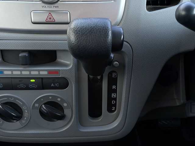 スズキ ワゴンＲ FX 山口県 2011(平23)年 7万km シルキーシルバーメタリック 純正オーディオ/・AM/FM/・CD/純正フロアマット/純正ホイールカバー/電動格納ミラー/ヘッドライトレベライザー/リモコンキー/ドアバイザー/取扱説明書/保証書