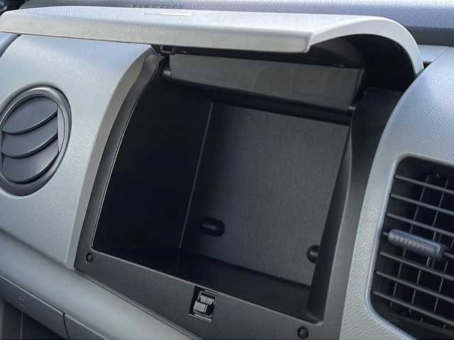 スズキ ワゴンＲ FX 山口県 2011(平23)年 7万km シルキーシルバーメタリック 純正オーディオ/・AM/FM/・CD/純正フロアマット/純正ホイールカバー/電動格納ミラー/ヘッドライトレベライザー/リモコンキー/ドアバイザー/取扱説明書/保証書